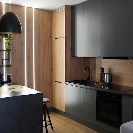 Apartamenty METRO TARGÓWEK 27 Varsóvia Exterior foto