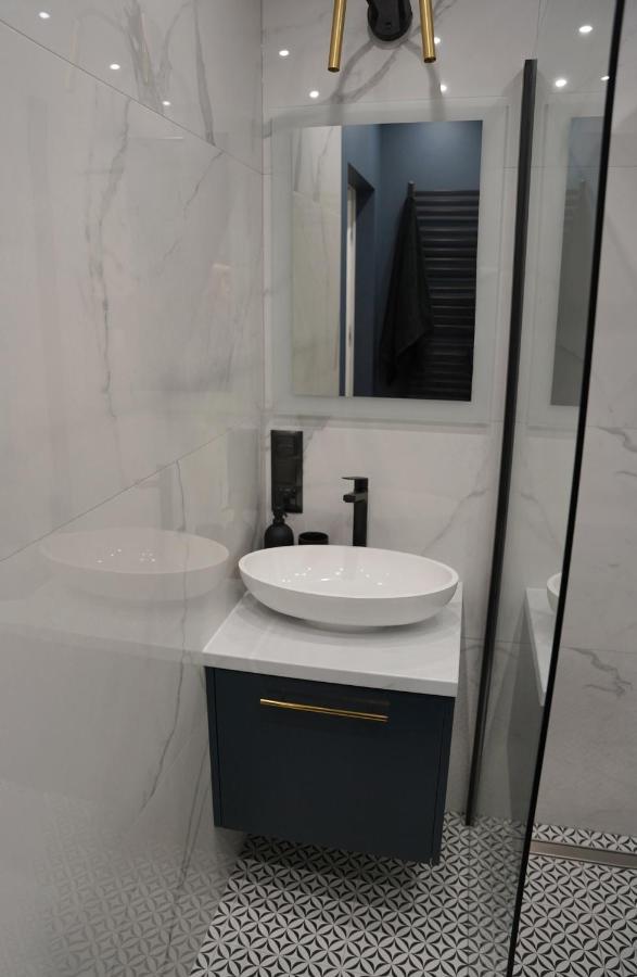 Apartamenty METRO TARGÓWEK 27 Varsóvia Exterior foto