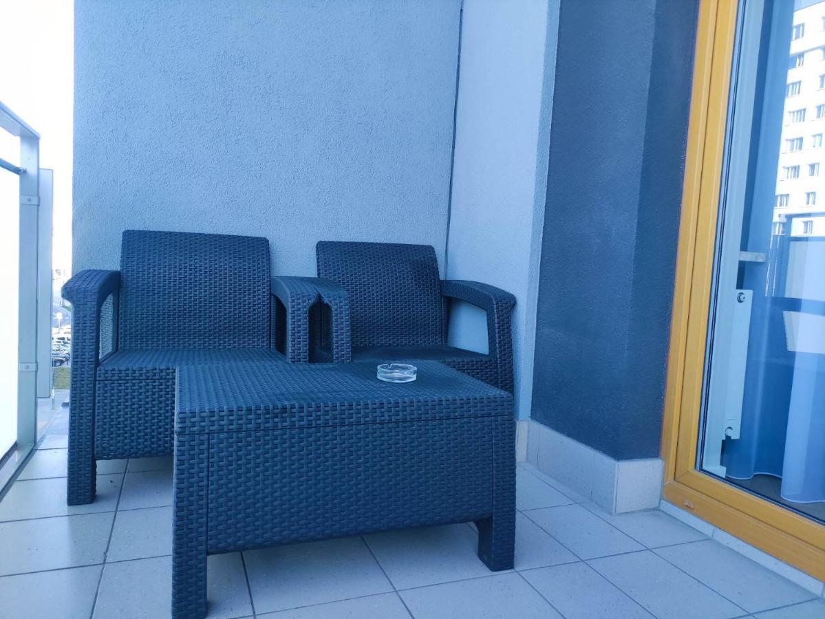 Apartamenty METRO TARGÓWEK 27 Varsóvia Exterior foto