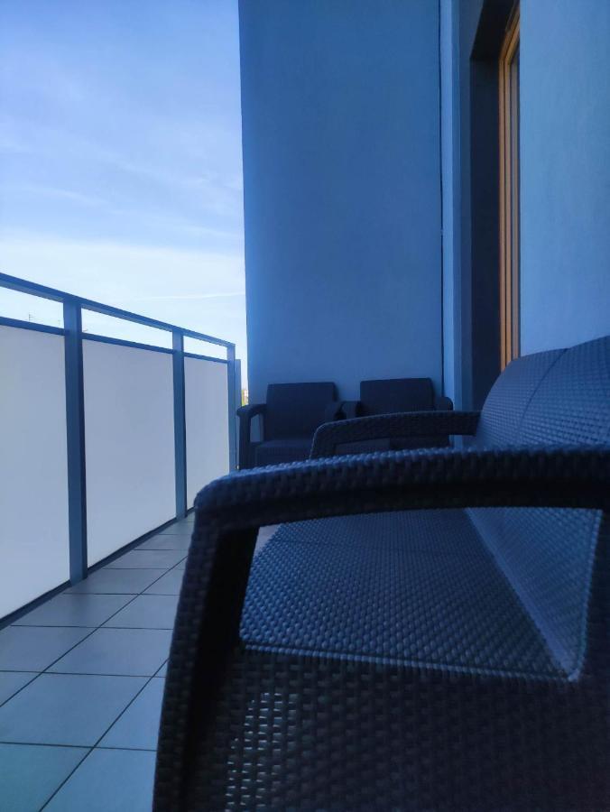 Apartamenty METRO TARGÓWEK 27 Varsóvia Exterior foto